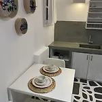 Angie's Апартаменты Парос