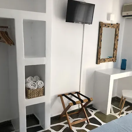 Angie's Апартаменты Парос